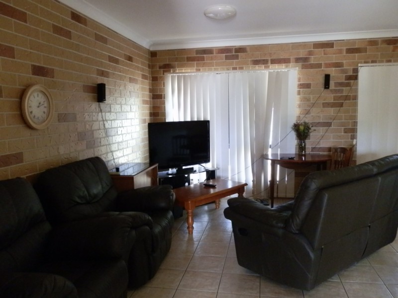 2/54 Kidd Street, Emerald QLD 4720