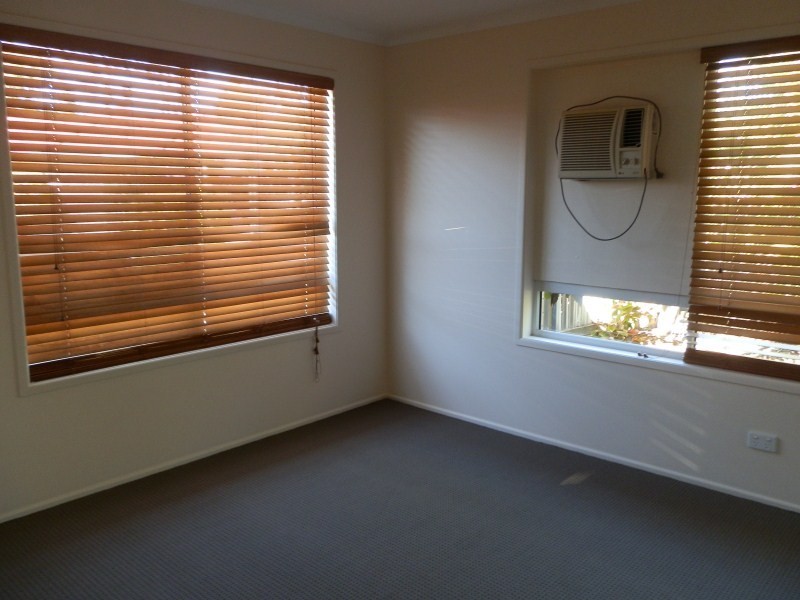 1/29 Esmond Street, Emerald QLD 4720