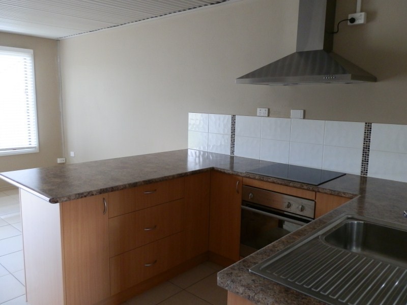 Unit 3/93 Harris Street, Emerald QLD 4720