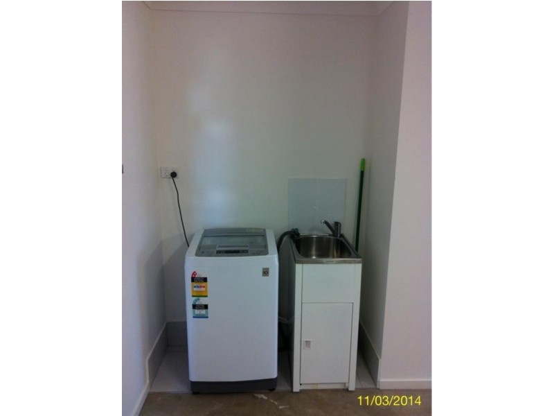 Unit 2/11 Eagle Street, Emerald QLD 4720