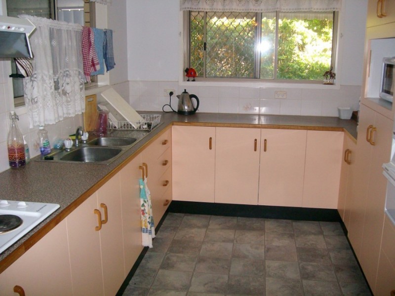 82 Gray Street, Emerald QLD 4720