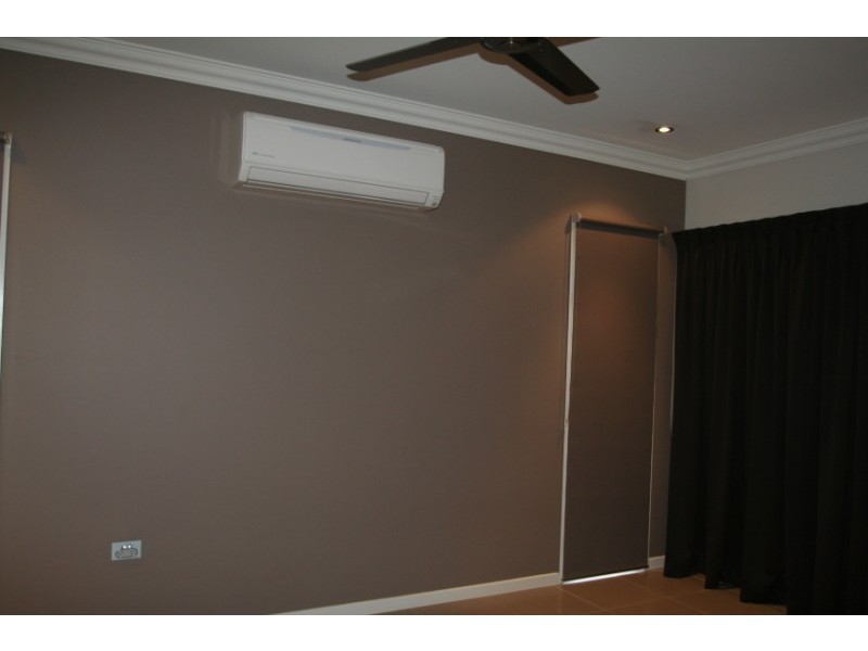 7B Desgrand Street, Emerald QLD 4720