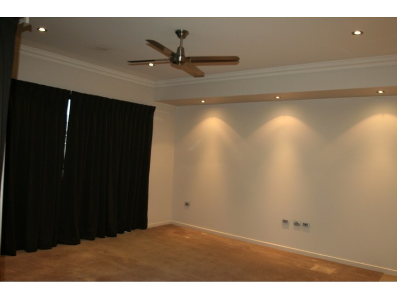 7B Desgrand Street, Emerald QLD 4720