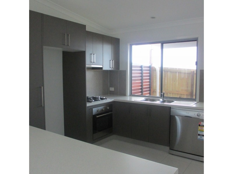 Unit  15/8 Hillcrest Street, Emerald QLD 4720