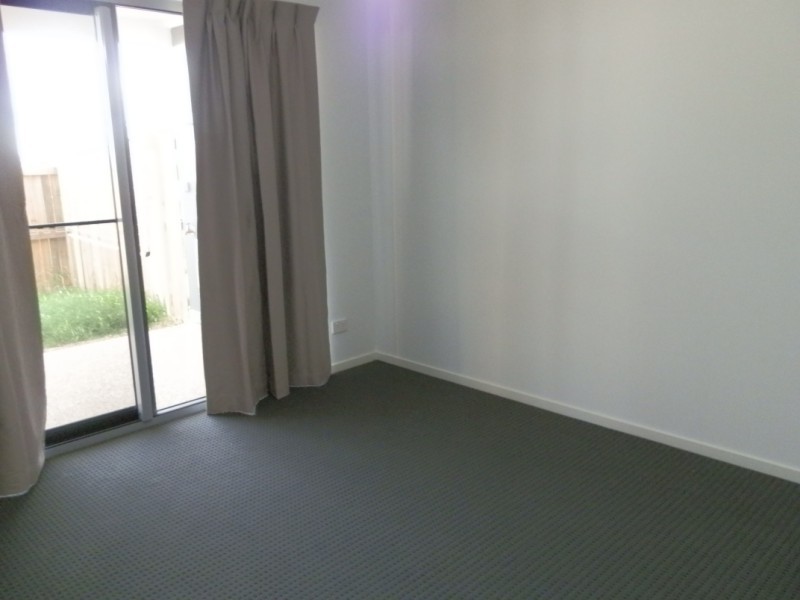 Unit  15/8 Hillcrest Street, Emerald QLD 4720