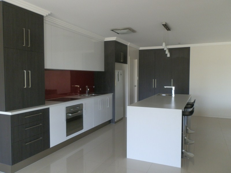 17 Moriarty Street, Emerald QLD 4720