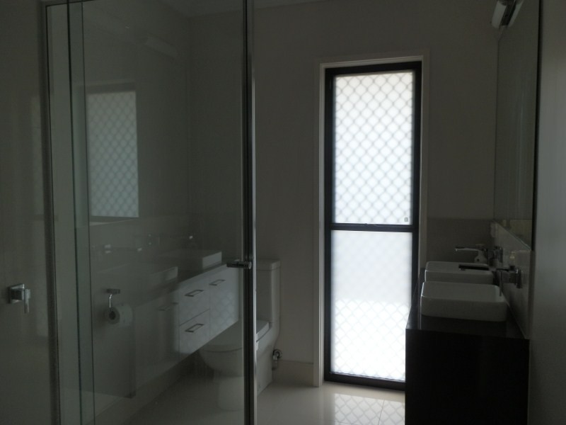 17 Moriarty Street, Emerald QLD 4720