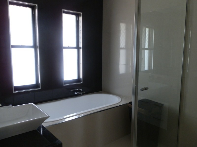 17 Moriarty Street, Emerald QLD 4720