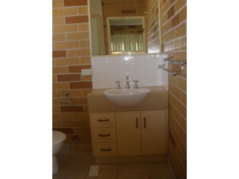 Unit 1/54 Kidd Street, Emerald QLD 4720