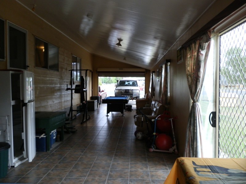 13 Slider Street, Capella QLD 4723