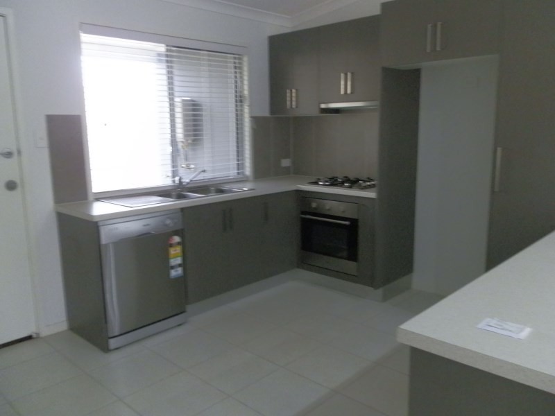 Unit 23/8 Hillcrest Street, Emerald QLD 4720