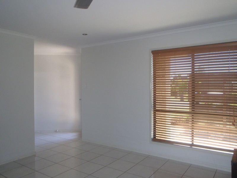 32 Blue Gums, Emerald QLD 4720