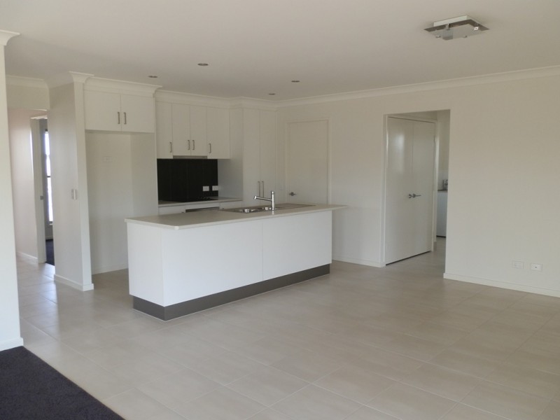 Lot 432 (32) Kassidy Drive, Emerald QLD 4720