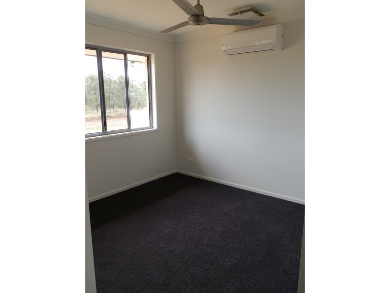 Lot 432 (32) Kassidy Drive, Emerald QLD 4720