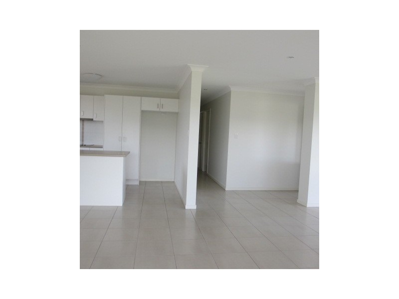 21 Scenic Drive, Emerald QLD 4720