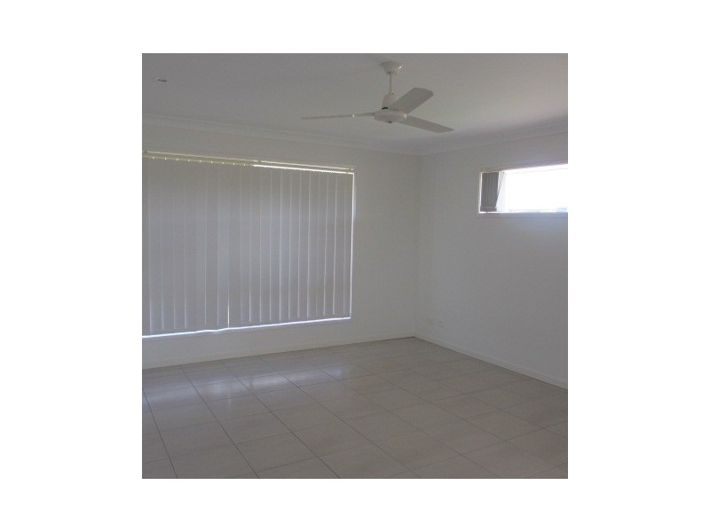 21 Scenic Drive, Emerald QLD 4720