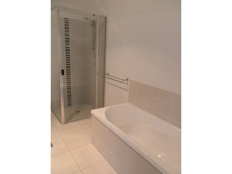 Unit 4/8 Hillcrest Street, Emerald QLD 4720