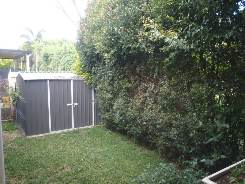 8 Poinciana Drive, Emerald QLD 4720