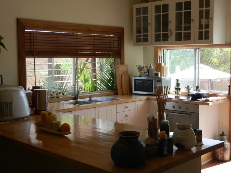 37 Theresa Street, Emerald QLD 4720