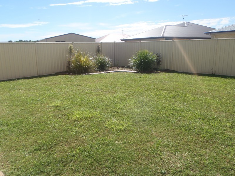 34 Blue Gums Drive, Emerald QLD 4720