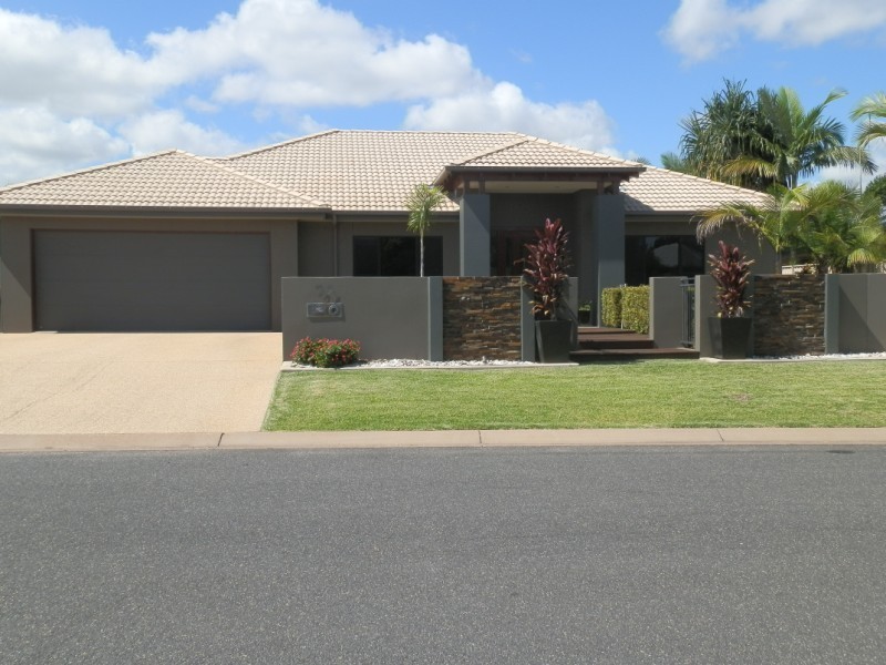 29 Callaghan Street, Emerald QLD 4720