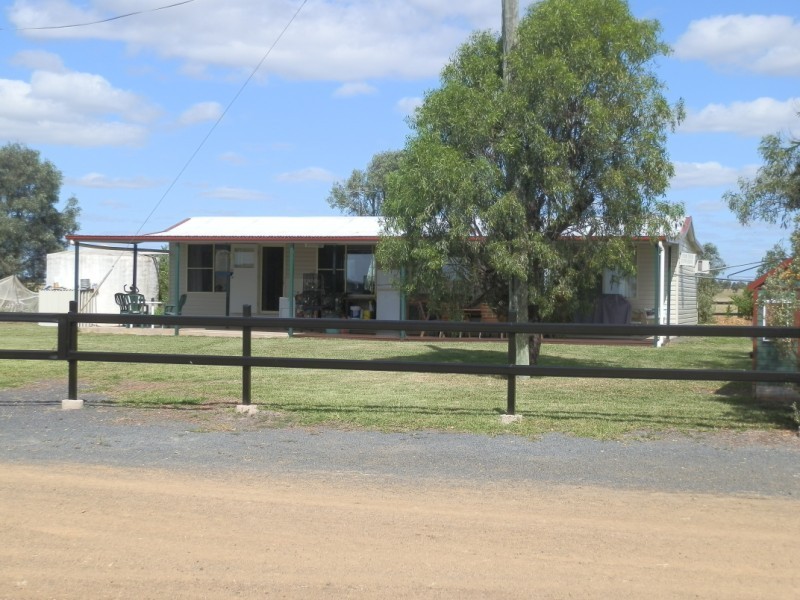 793 Wyuna Road, Emerald QLD 4720