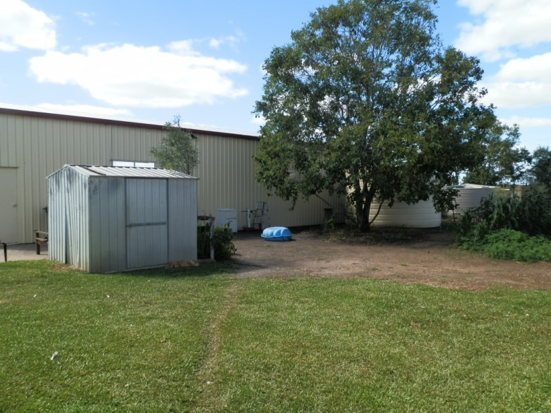 793 Wyuna Road, Emerald QLD 4720