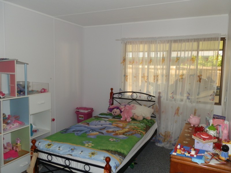 50 Moody Street, Emerald QLD 4720