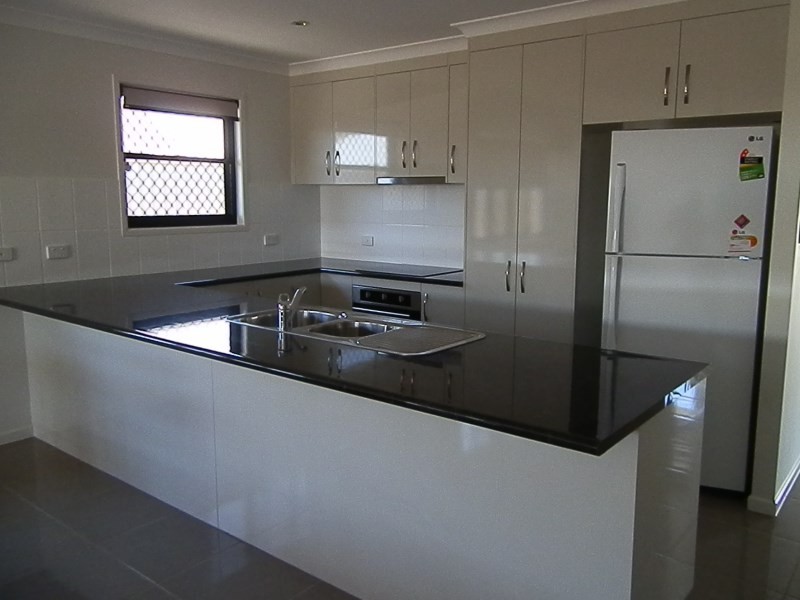 Unit 3/15 Whitney Court, Emerald QLD 4720