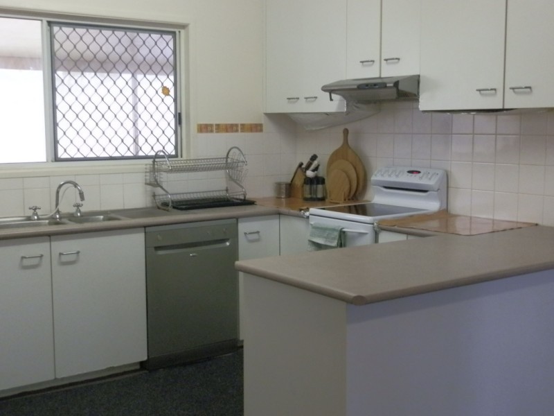 3 Eric Court, Emerald QLD 4720