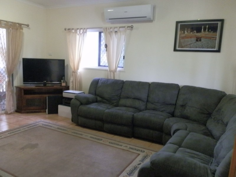 3 Eric Court, Emerald QLD 4720