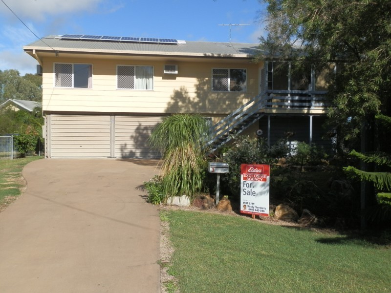 3 Eric Court, Emerald QLD 4720