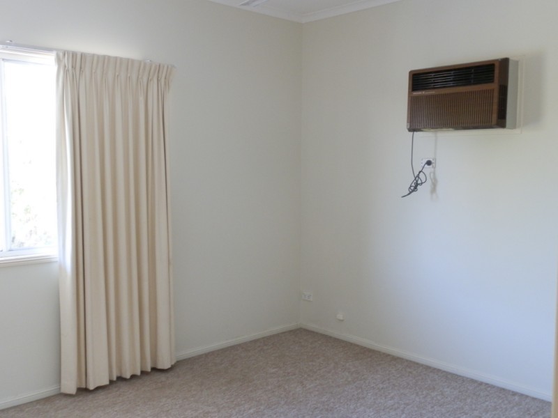 39 Alamein Drive, Emerald QLD 4720