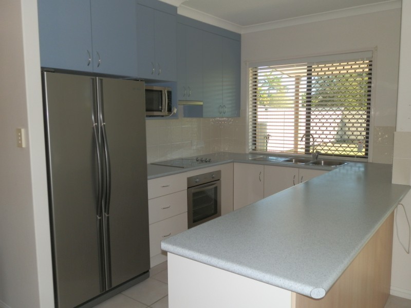 2/7 Mooney Crescent, Emerald QLD 4720