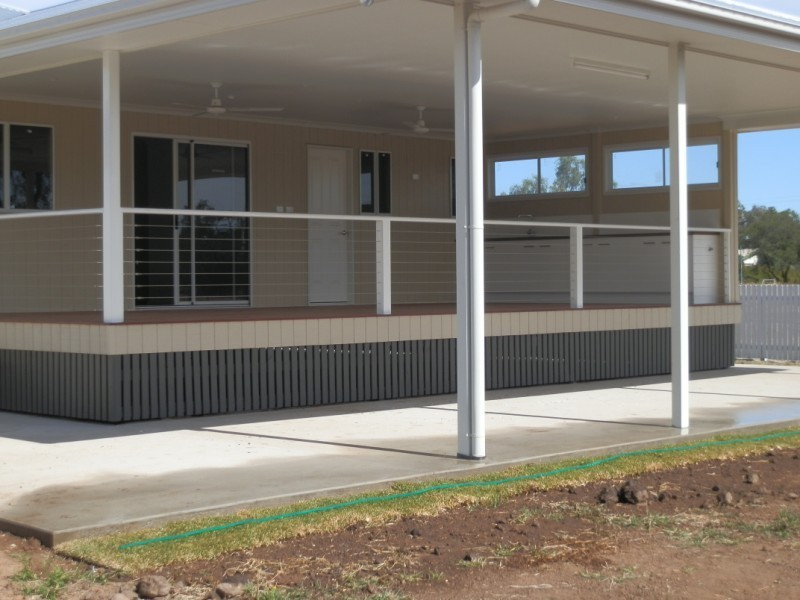 5 Windmill Lane, Emerald QLD 4720