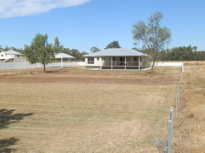 5 Windmill Lane, Emerald QLD 4720