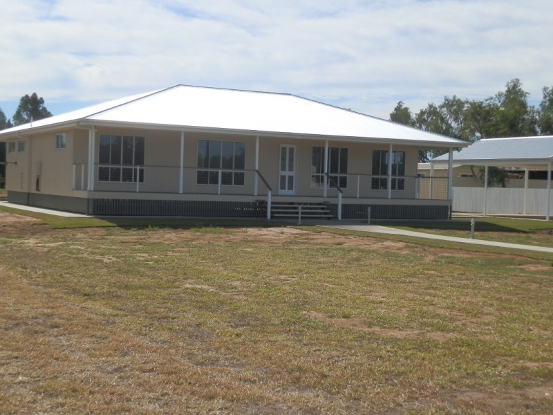 5 Windmill Lane, Emerald QLD 4720