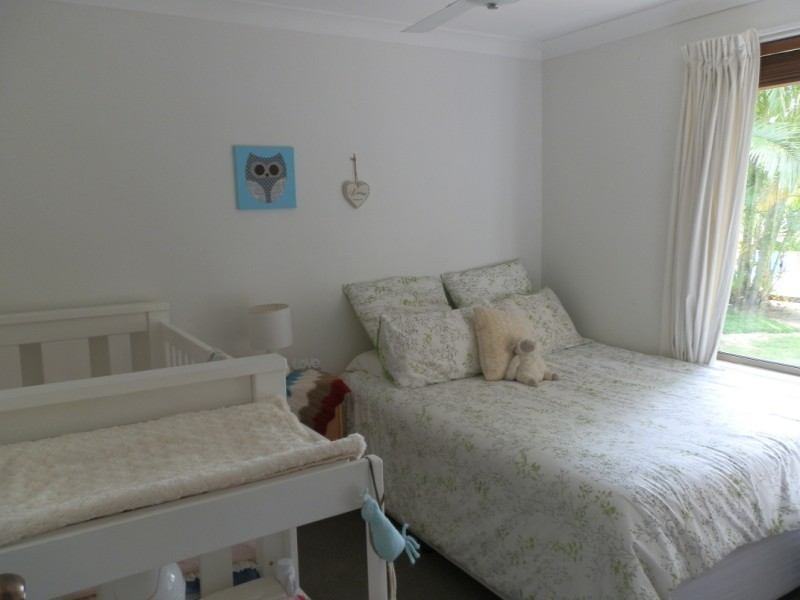 22 Staal Crescent, Emerald QLD 4720