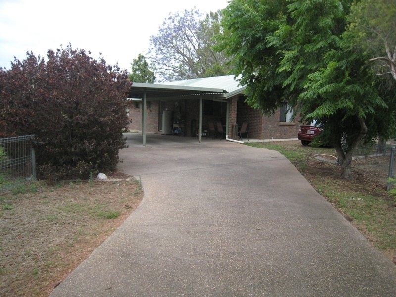 20 EUBAR PLACE, Emerald QLD 4720