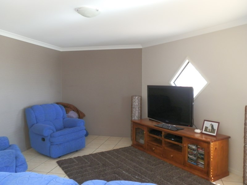37 Andrews Road, Emerald QLD 4720