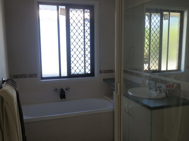 37 Andrews Road, Emerald QLD 4720