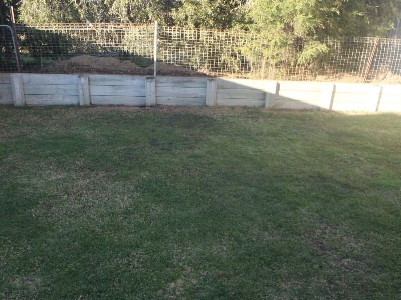 2/57 Jeppesen Drive, Emerald QLD 4720