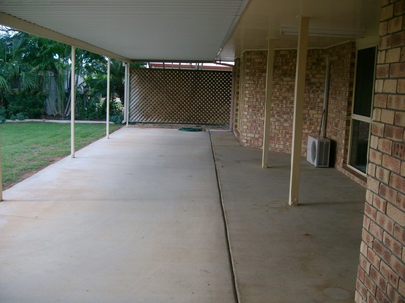 66 Staal Crescent, Emerald QLD 4720