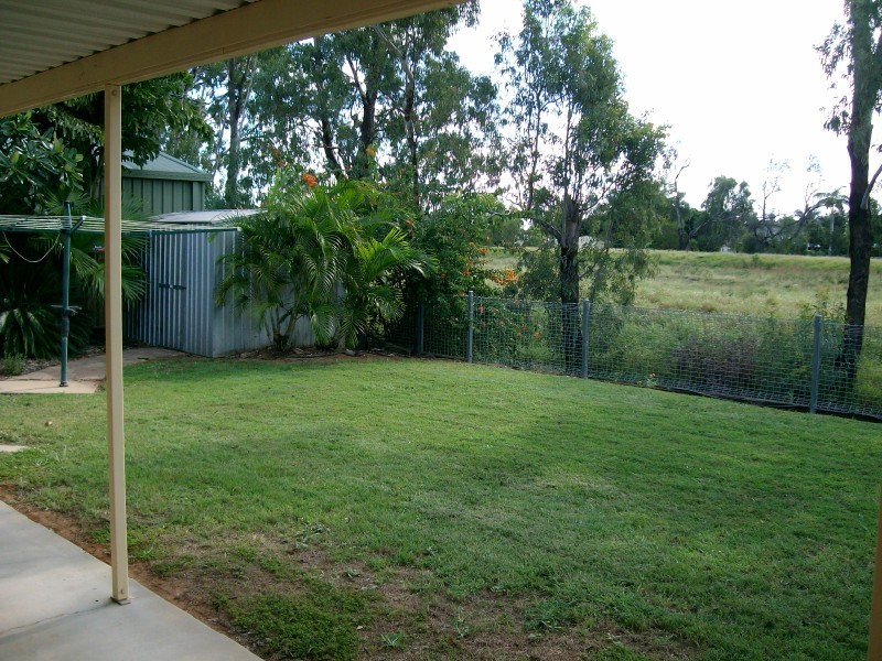 66 Staal Crescent, Emerald QLD 4720