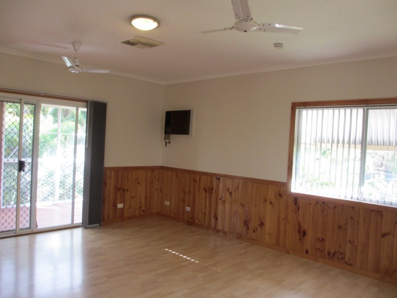 12 Julie Court, Emerald QLD 4720