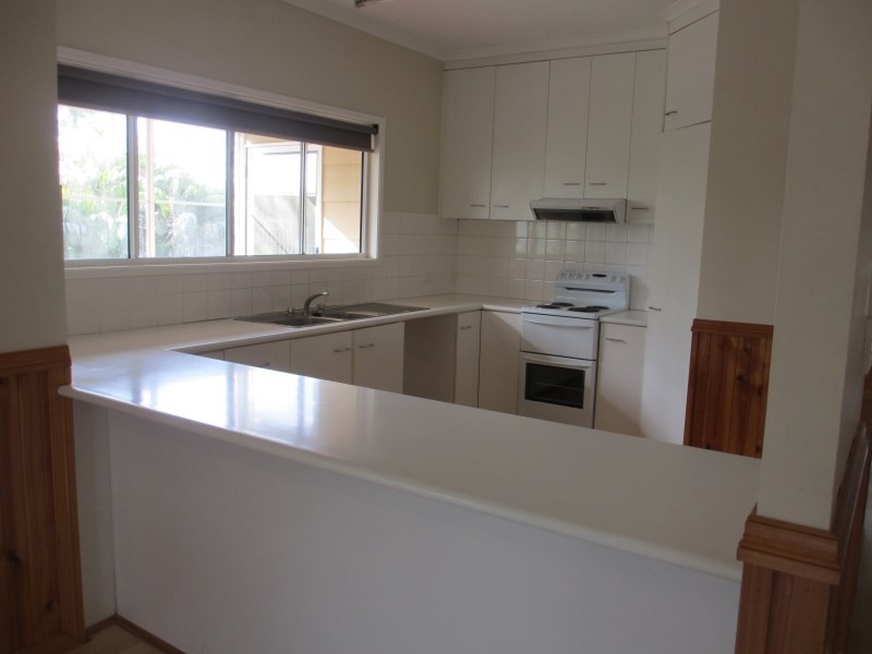 12 Julie Court, Emerald QLD 4720