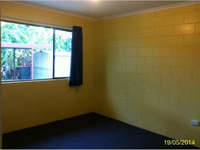 Unit 2/23 Martin Place, Emerald QLD 4720
