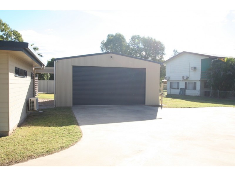 1 Charolais Place, Emerald QLD 4720