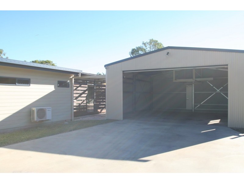 1 Charolais Place, Emerald QLD 4720