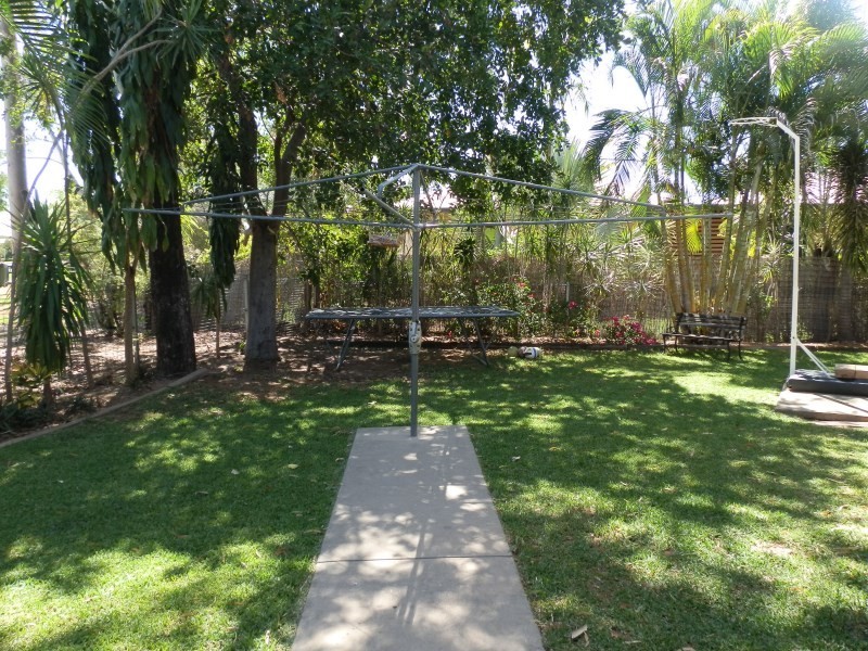 32 Colleen Avenue, Emerald QLD 4720
